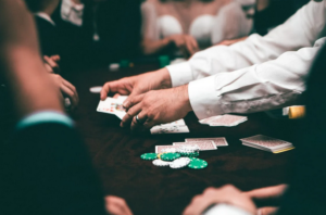 live poker